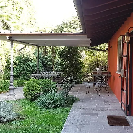 La Casaccia Bed & Breakfast