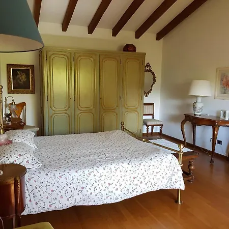 La Casaccia Bed and breakfast
