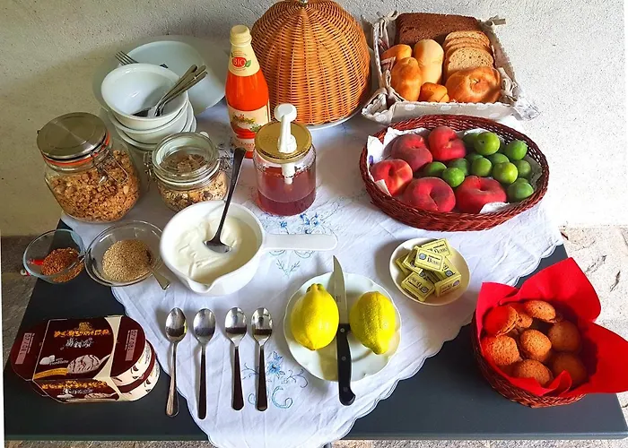 La Casaccia Bed and Breakfast